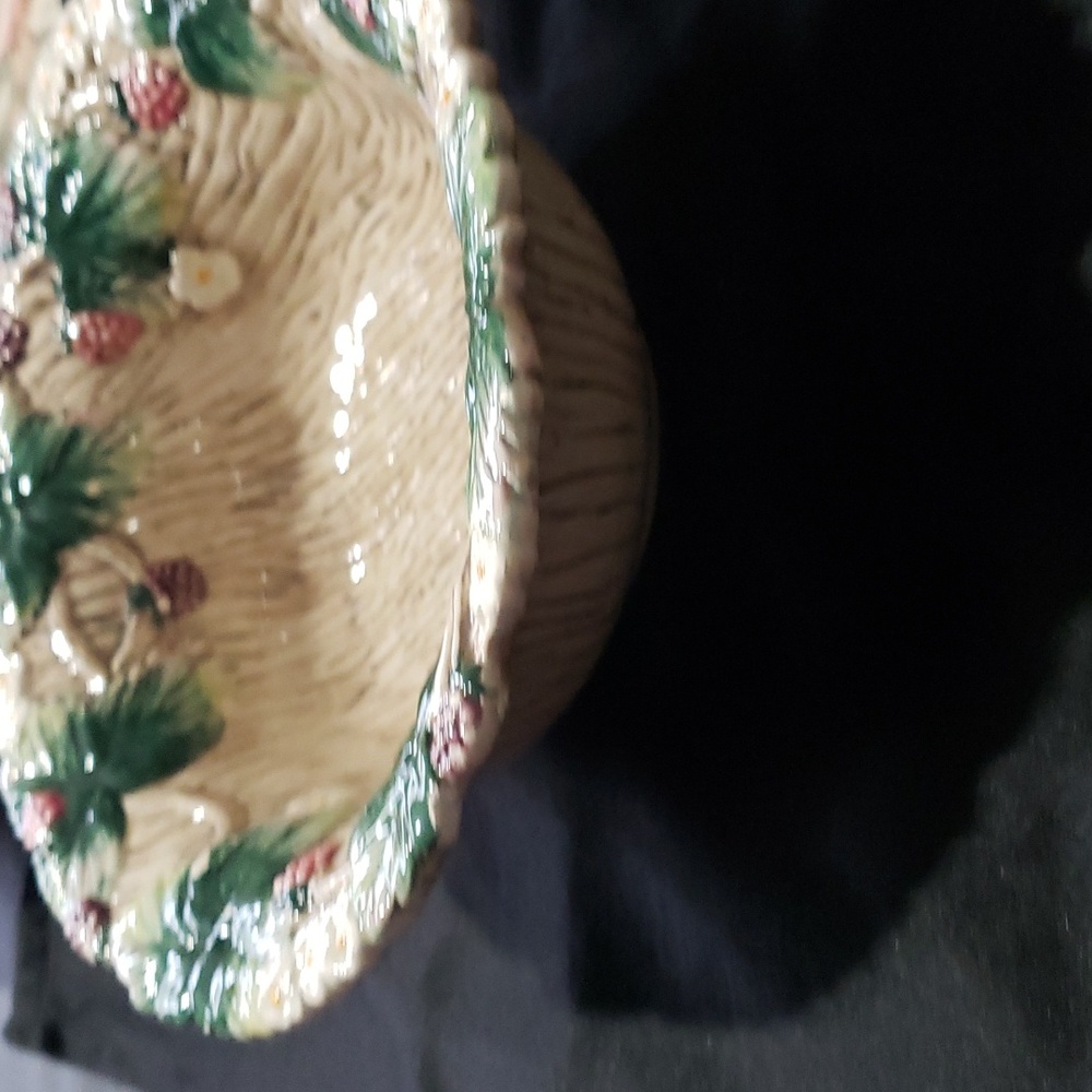 Vintage Fitz and Floyd Raspberry Bowl. - Picture 4 of 9